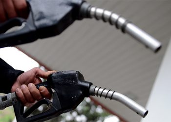 KKTC’de araç sahiplerini üzen akaryakıt zammı haberi