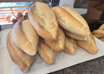 Fırıncılar ekmeğin 3,5 liradan satılmasını istiyor