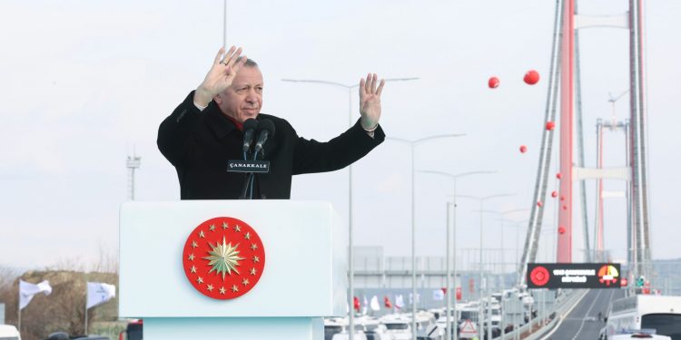 Çanakkale yepyeni bir geleceğe kucak açtı