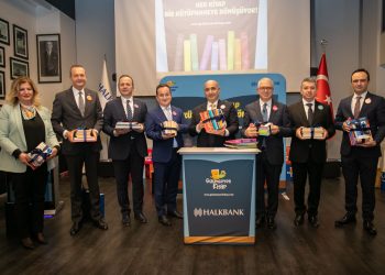 Gülümseten Kitap projesi “Geleceği” aydınlatacak