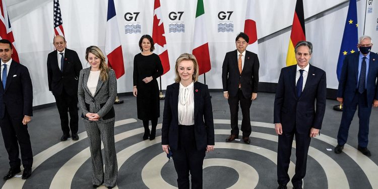 G-7 ülkelerinden Ukrayna’ya 24 milyar dolarlık yardım