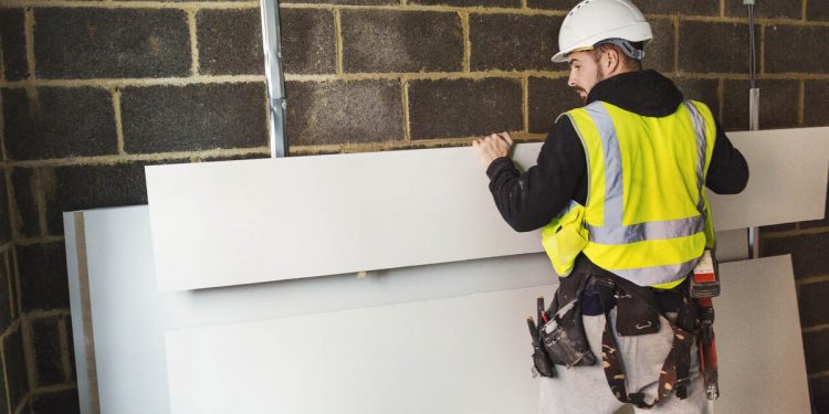 6 milyon kişi inşaat sektöründen geçiniyor