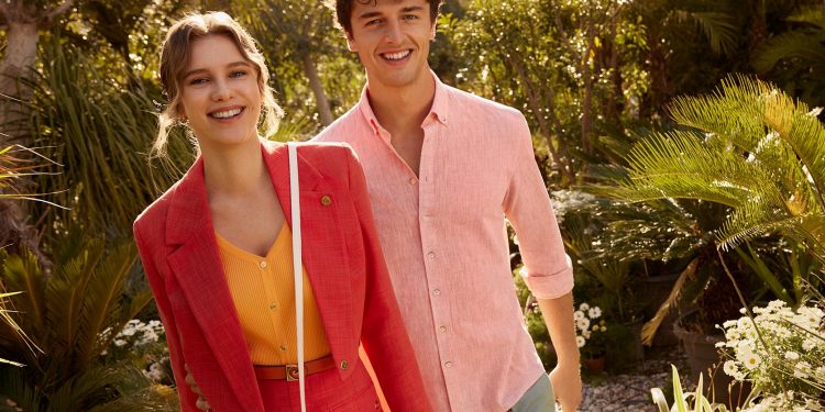 Pierre Cardin sıcaklığında İlkbahar-Yaz koleksiyonu