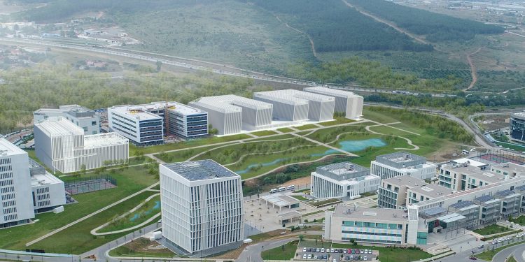 Kişisel ve kurumsal veriler güvence altına alınmalı