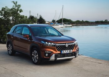 Yeni Suzuki S-CROSS Türkiye yollarında