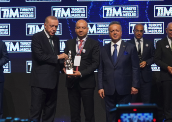 Toyoto Otomotiv ihracat şampiyonları arasında