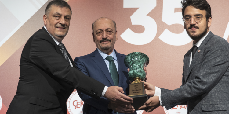 Çalışanların yüzünü güldürecek adımlar atıyoruz