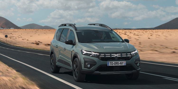 Yeni görsel kimliği tüm modellerine yayılıyor