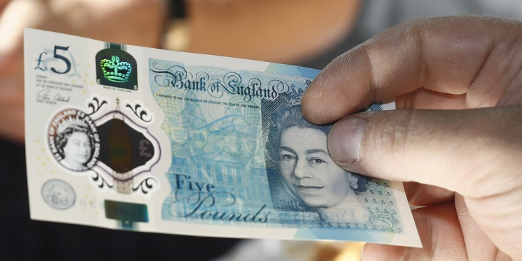 İngiltere’de haftalık çalışmaya revizyon