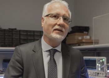 Sayısal manyetik pusula için yerlileştirme süreci