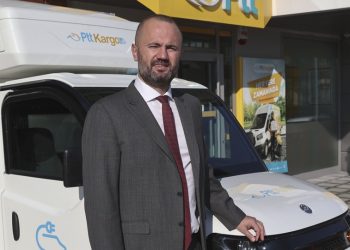 PTT araç filosunun yüzde 40’ını elektrikli hale getirmeyi hedefliyor
