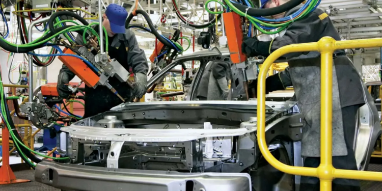 Yan sanayi ihracatta 6,5 milyar dolara dayandı