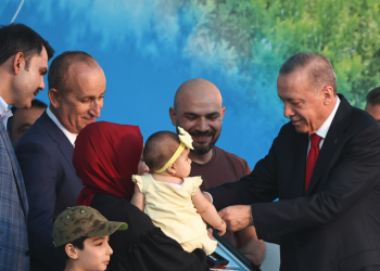 Milletimiz hazırsa biz de konut atılımına hazırız