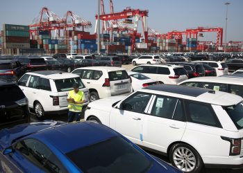 Otomotiv satışlarında ithal araçlar ağırlıkta