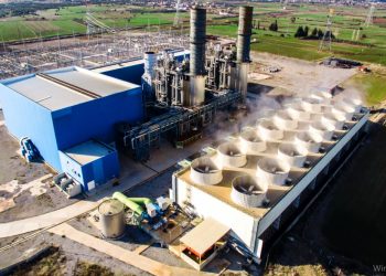 Enerjisi AKSA’madan büyük ölçekli adım atıyor