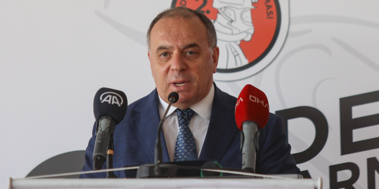 Altın üretiminde yıl sonu hedef 40 tonu aşmak