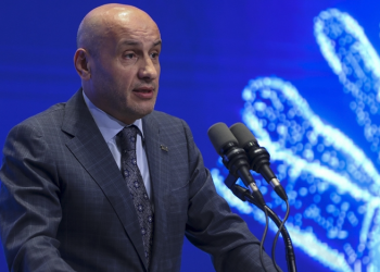 250 milyar dolarlık hedefi tutturacağız