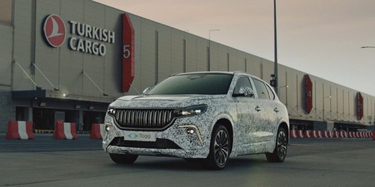 Togg akıllı cihazını kış testlerine Turkish Cargo ile taşıdı