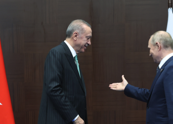 Türkiye enerjinin merkezine oturtuluyor