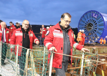 Doğalgaz merkezi olmak için tüm enstrümanlara sahibiz