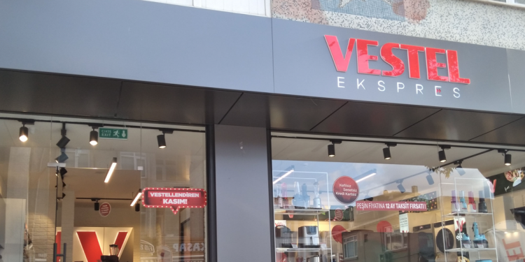 3 mağaza ile İstanbul’a Ekspres hizmeti hızlandırdı