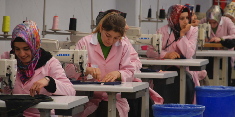 Asgari ücret vatandaşın cebine ne şekilde yansıyacak?