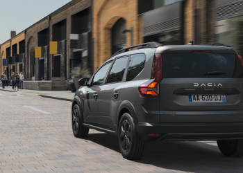 Dacia’nın ilk hibrit motoru Nisan’da buluşmaya hazır