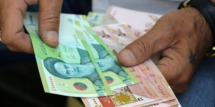 İran ekonomisi baskıları bölgesel atakla atlatacak