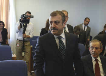 Merkez bankası faizi “sabit ayarda” kararlı