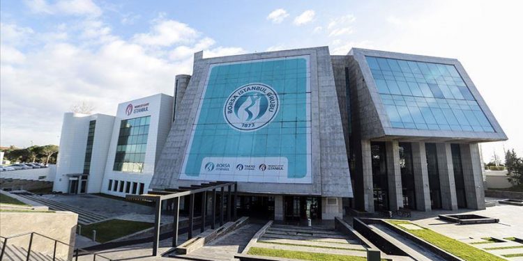 Borsa İstanbul Grubu 5 tırı bölgeye ulaştırdı