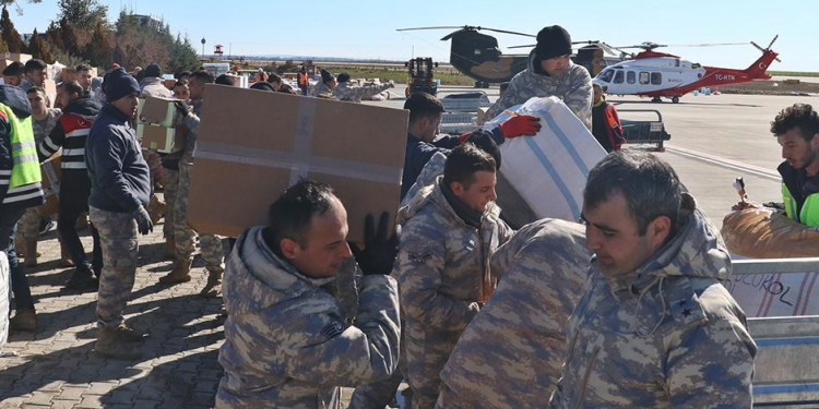 TSK 19 lojistik destek üssüyle deprem bölgesinde