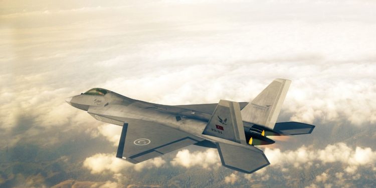 Milli Muharip Uçak “pist başı” yaptı