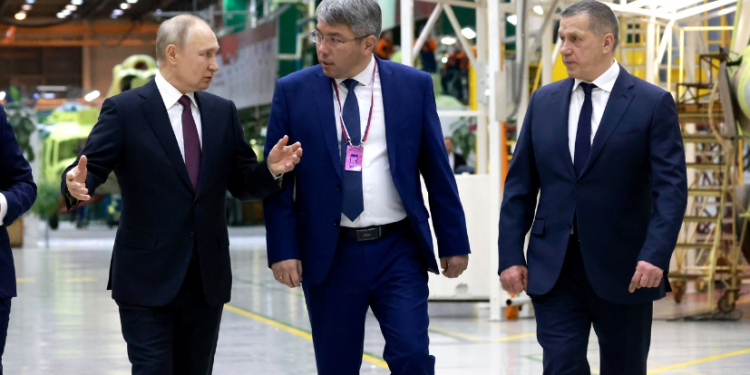 Putin’den ekonomimiz toparlanıyor çağrısı
