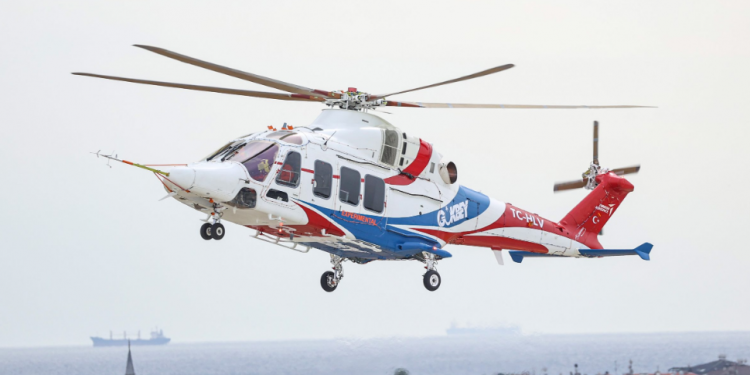 GÖKBEY helikopteri yerli ve milli motorla uçtu