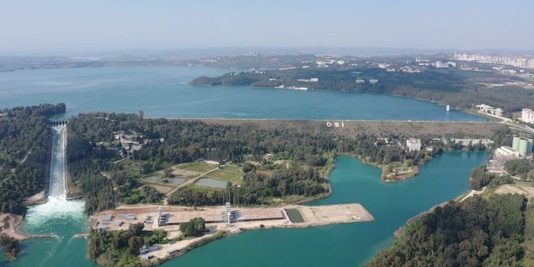 Barajlar baharla birlikte enerjisini yükseltiyor