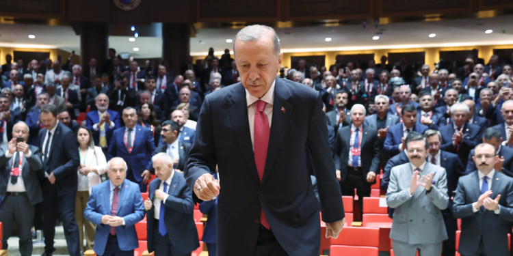 Türk ekonomisini yatırım hamleleriyle tanıştırdık