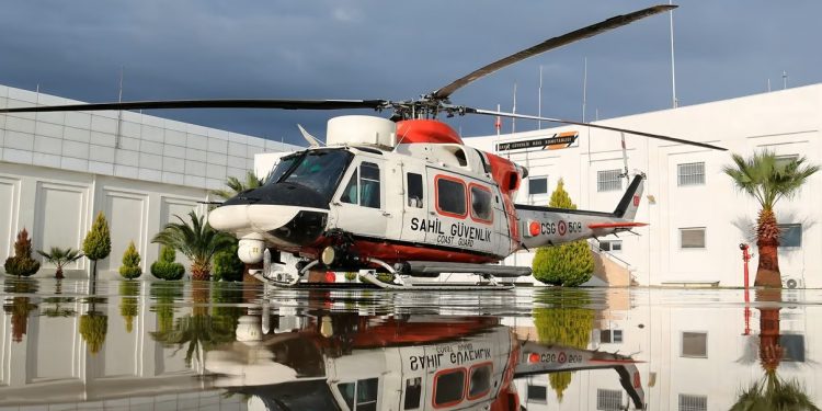 Sahil güvenliği havadan destekleyen iş birliği