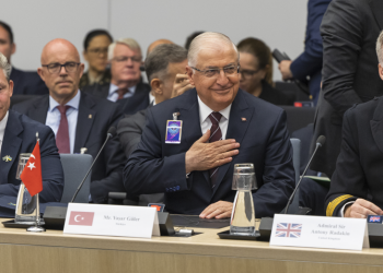 Azerbaycan ordusu için her desteği vermeye hazırız