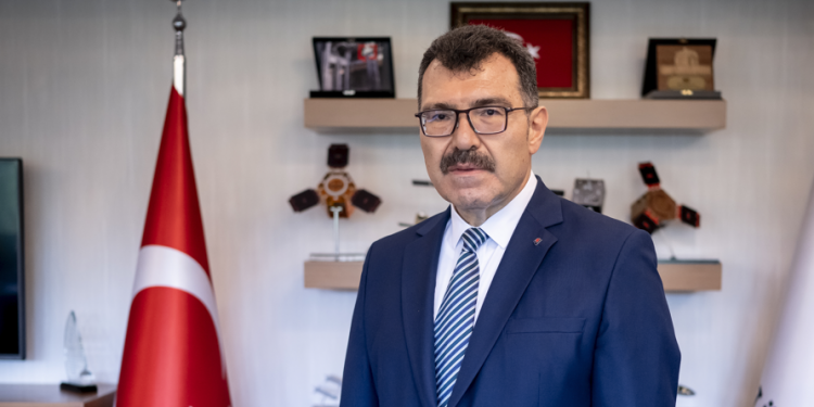 Gelişmeyi takip eden değil takip edilen bir ülkeyiz