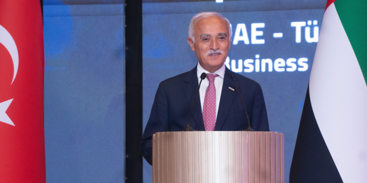 İş dünyası Körfez için kolları sıvadı