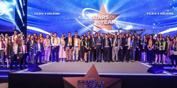 Yıldız Holding “Senenin Yıldızları”nı 15’inci kez ödüllendirdi
