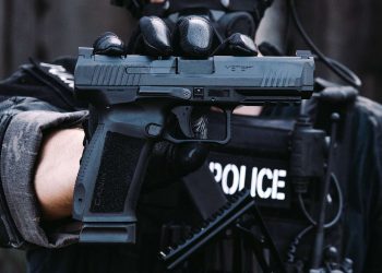 CANiK ve grup şirketleri İngiltere yolcusu