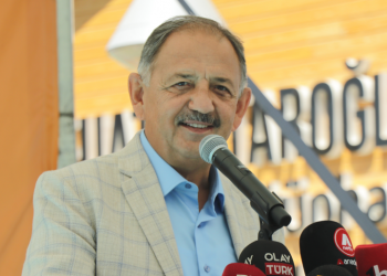 Bizim önceliğimiz hizmet siyaseti