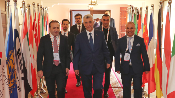 Piyasalara güven verici adımlar sıklaştırıldı