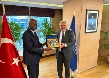 Zimbabve heyeti, TMSF’nin tecrübesinden yararlanacak