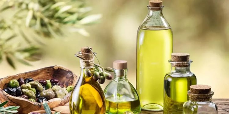 Zeytinyağı alırken taklit ve tağşiş üründen kaçının