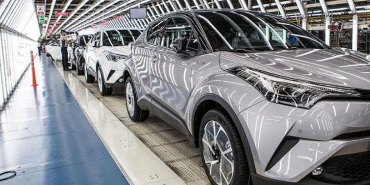 İhracata en büyük katkı yine otomotivden geldi