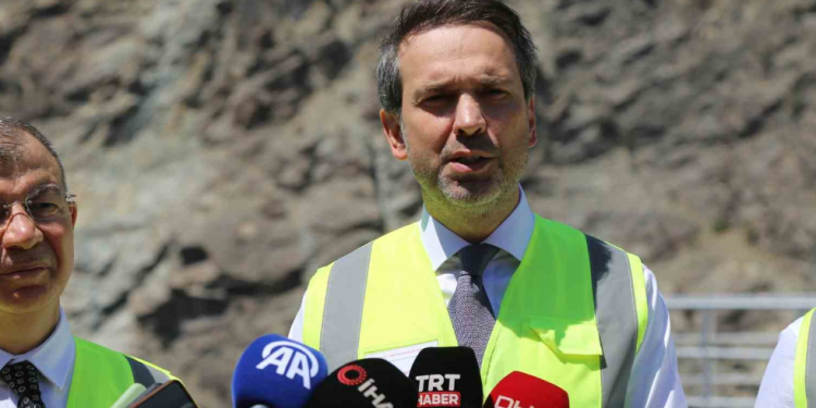 Yurt içi ve yurt dışında milli hamleler atılıyor