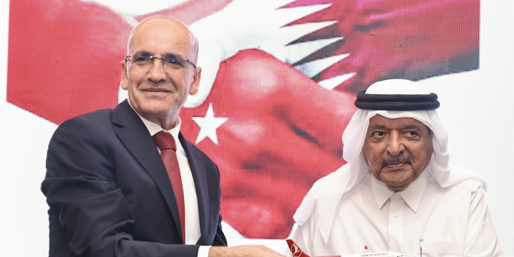 İhracatçının ve reel sektörün her zaman arkasındayız