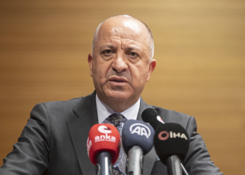 Elimizi taşın altına koymaya hazırız